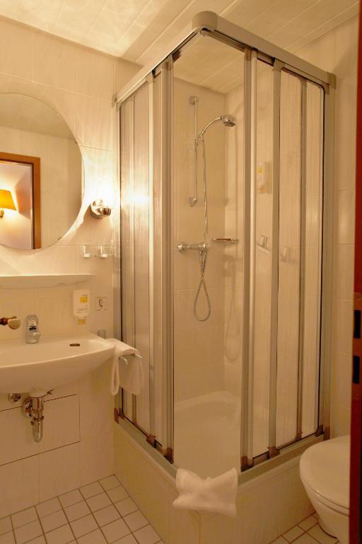 Standard Single Room,257960989:JPEG