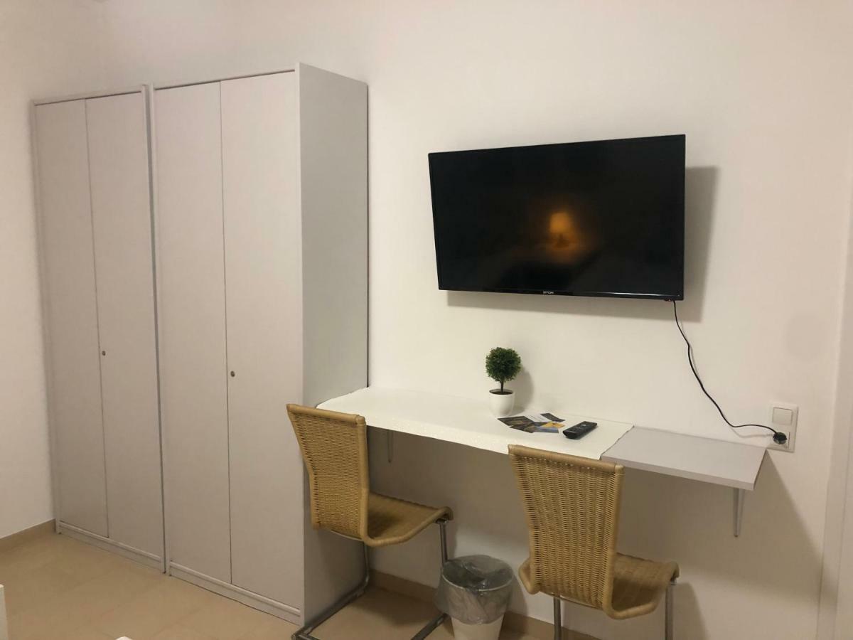 Dreibettzimmer mit Bad